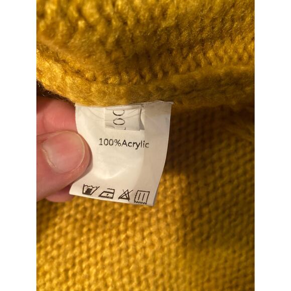 ADORABLE Mustard Yellow Polkadot Pom Pom Cardigan Sweater ~ Size 4/5 ~ Boutique - Picture 4 of 5